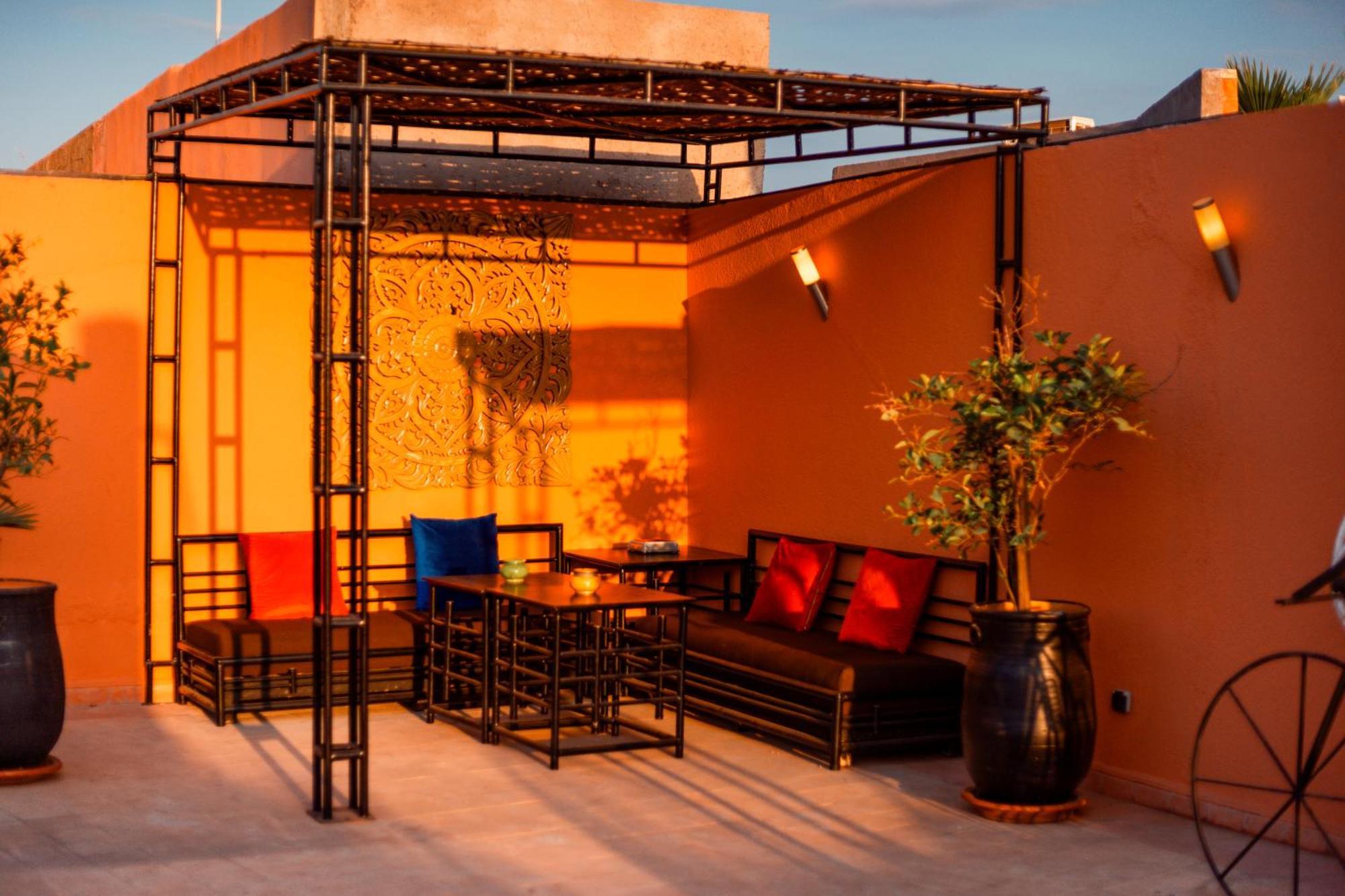 Riad L'Ecole Marrakesh Bagian luar foto