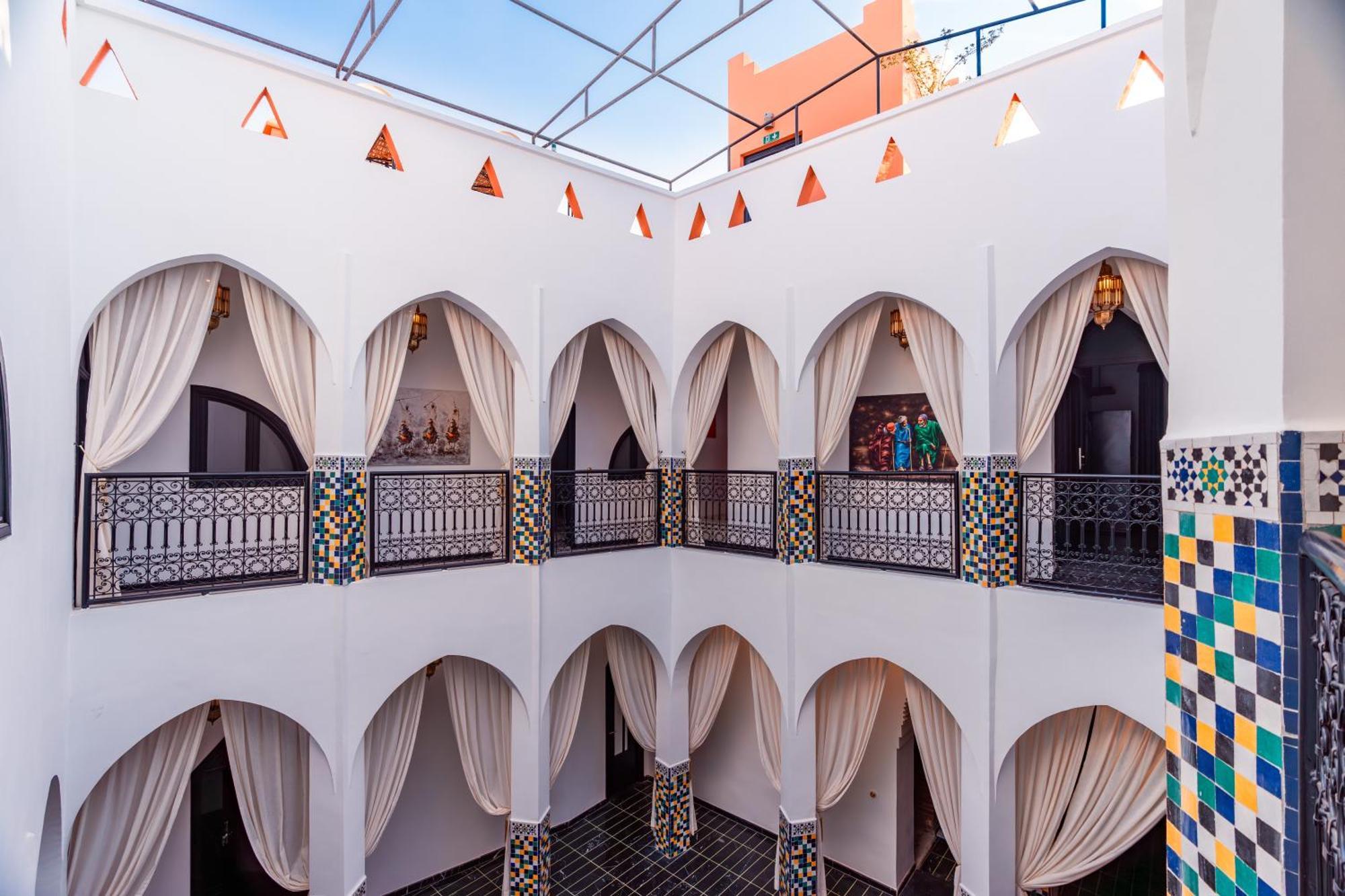 Riad L'Ecole Marrakesh Bagian luar foto